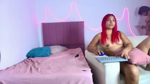 andre_lezcano online show from April 8, 9:37 pm