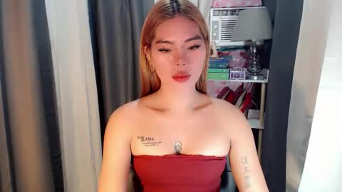 andrea06121998 online show from February 16, 1:18 pm