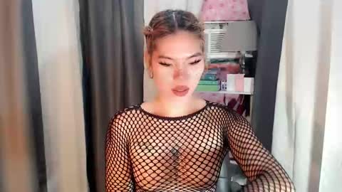 andrea06121998 online show from March 8, 11:58 am