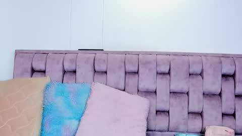 Snapshot of andrea_bigtits69 chatting on April 14, 10:49 pm Andrea bigtits69 online show from April 14, 10:49 pm