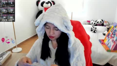 Snapshot of andrea_bonnie chatting on February 11, 8:20 pm andrea_bonnie online show from February 11, 8:20 pm