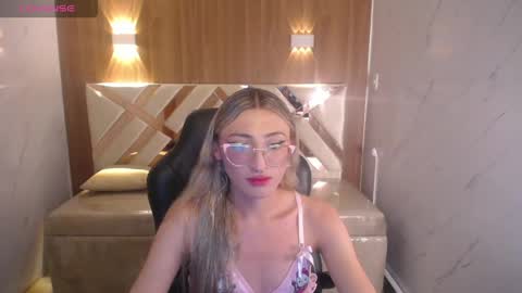 Andrea  online show from March 12, 3:23 am