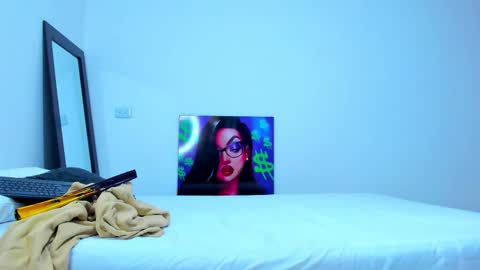 Andrea Cherry online show from September 19, 2:07 pm