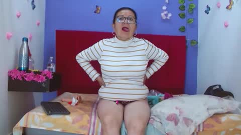 ANDREA LOPEZ online show from September 30, 11:15 am