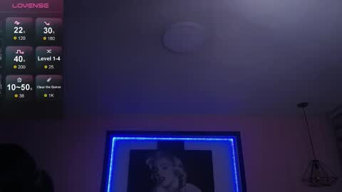 Snapshot of andrea_ramoss_ chatting on October 6, 6:38 pm Andrea Ramos online show from October 6, 6:38 pm