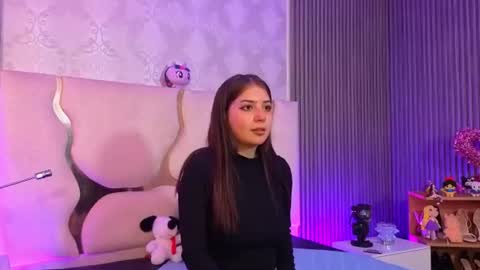 Snapshot of andrea_tay1 chatting on July 28, 7:15 pm andrea_tay1 online show from July 28, 7:15 pm