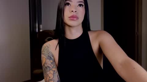    online show from November 12, 3:51 am