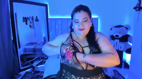 andreaakinky online show from September 11, 9:09 am