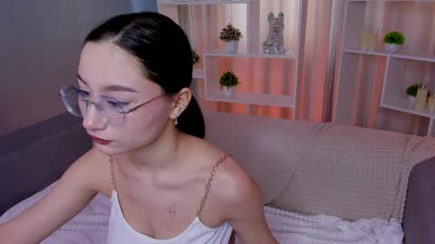 Snapshot of andreajohnsons chatting on April 18, 8:18 am andreajohnsons online show from April 18, 8:18 am