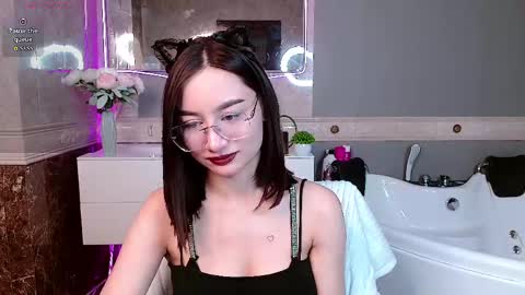 Snapshot of andreajohnsons chatting on April 26, 7:50 am andreajohnsons online show from April 26, 7:50 am