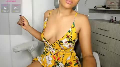 Andrea  online show from November 1, 12:40 pm