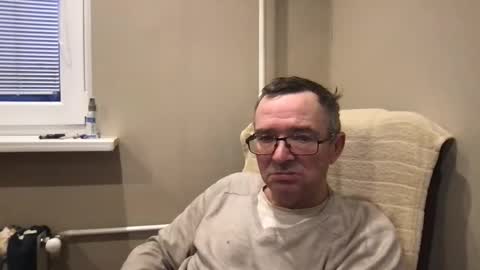 Snapshot of andreass60 chatting on January 13, 6:38 am andreass60 online show from January 13, 6:38 am