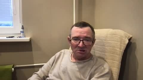 Snapshot of andreass60 chatting on January 14, 1:06 pm andreass60 online show from January 14, 1:06 pm