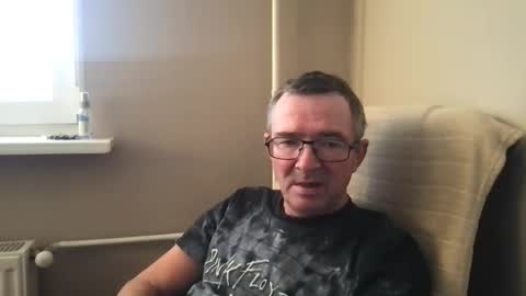 Snapshot of andreass60 chatting on January 17, 7:51 am andreass60 online show from January 17, 7:51 am