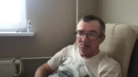 Snapshot of andreass60 chatting on January 29, 12:35 pm andreass60 online show from January 29, 12:35 pm