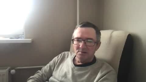 Snapshot of andreass60 chatting on February 10, 10:31 am andreass60 online show from February 10, 10:31 am