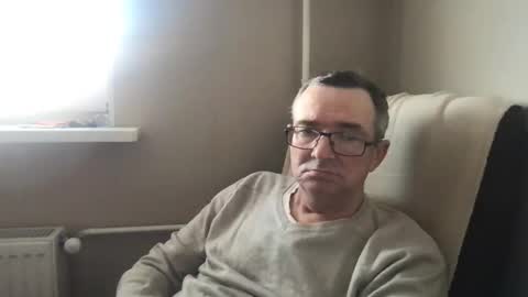 Snapshot of andreass60 chatting on February 13, 11:17 am andreass60 online show from February 13, 11:17 am