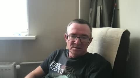 Snapshot of andreass60 chatting on September 24, 8:17 am andreass60 online show from September 24, 8:17 am