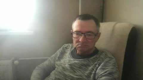 Snapshot of andreass60 chatting on October 27, 7:45 am andreass60 online show from October 27, 7:45 am