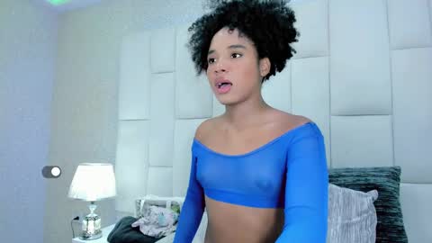 andreayano online show from October 6, 5:27 am