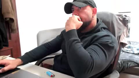 Snapshot of andrecampos87 chatting on December 22, 11:18 am Instagram online show from December 22, 11:18 am