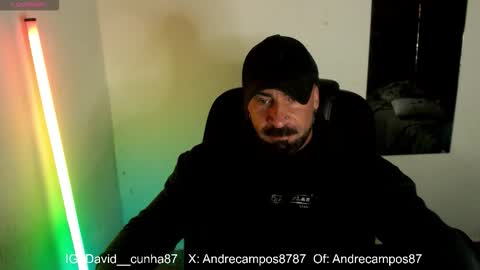 Snapshot of andrecampos87 chatting on March 1, 10:01 pm Instagram online show from March 1, 10:01 pm