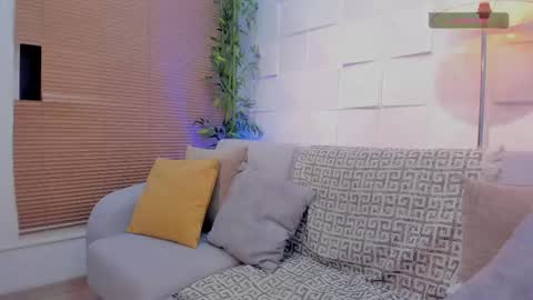 Andre Castaneda online show from January 7, 7:49 pm