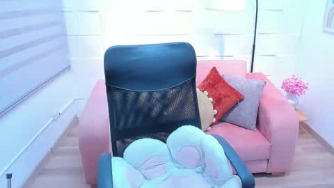 Andre Castaneda online show from March 18, 7:50 pm