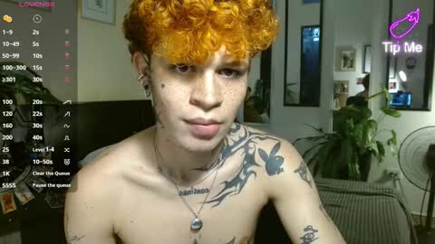 Snapshot of andreewwolffman chatting on March 1, 3:03 pm Andrew online show from March 1, 3:03 pm