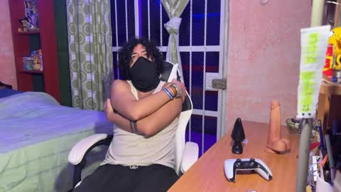 Snapshot of andrelabuda9 chatting on October 10, 9:52 am Andre Labuda online show from October 10, 9:52 am