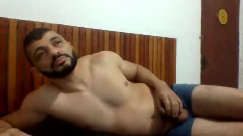 andreloko123 online show from May 27, 1:46 am