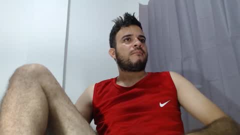 Snapshot of andres_blanco_ chatting on October 20, 6:47 am i am Andres online show from October 20, 6:47 am