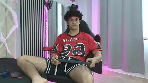 andres_cream online show from October 18, 9:15 pm
