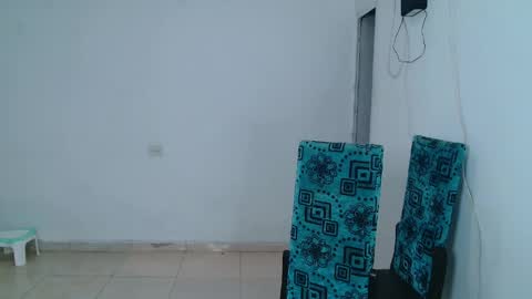 andres_santos777 online show from April 11, 11:53 pm