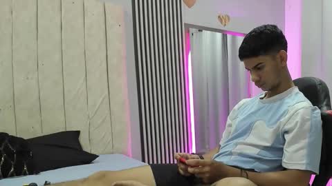 ANDRES  online show from November 5, 4:56 am