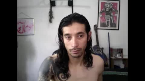 Snapshot of andresdelews chatting on April 1, 4:37 pm Delews online show from April 1, 4:37 pm