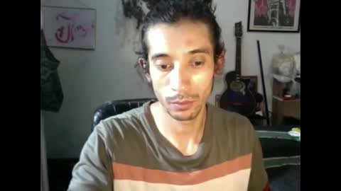 Snapshot of andresdelews chatting on May 11, 4:07 am Delews online show from May 11, 4:07 am
