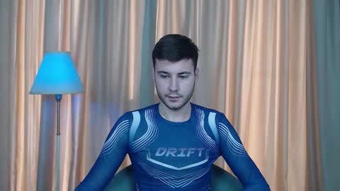 Justin Andrew online show from November 1, 9:22 am