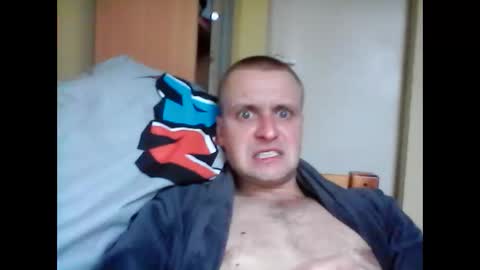 andrew3356577 online show from December 29, 10:01 am