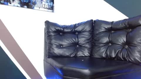 Andrew G online show from October 18, 2:51 pm