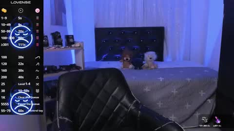 andrew_angels online show from December 5, 7:05 am