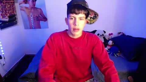 andrew_angels online show from September 22, 11:56 am