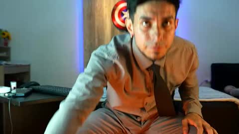 Andrew online show from November 9, 6:55 am