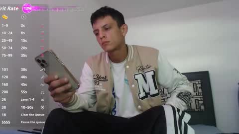 Snapshot of andrewcooper1 chatting on October 15, 5:35 pm andrew online show from October 15, 5:35 pm