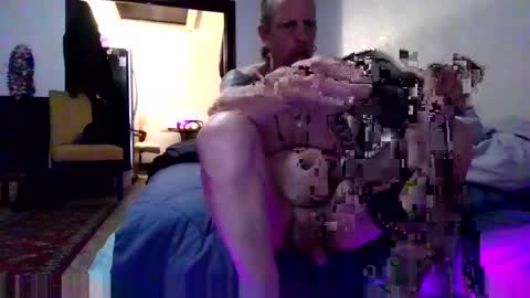 Snapshot of andrewgennie chatting on June 8, 6:25 am andrewgennie online show from June 8, 6:25 am