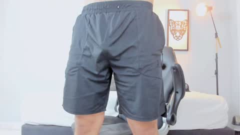 Andrewlamar21 online show from January 4, 4:43 pm