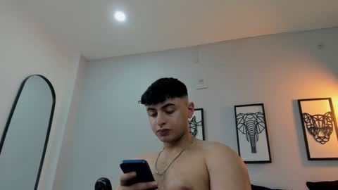 Andrewlamar21 online show from January 25, 5:19 pm