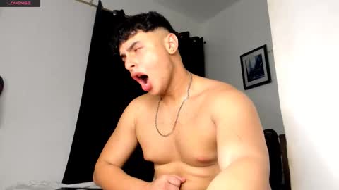 Andrewlamar21 online show from March 10, 12:26 am