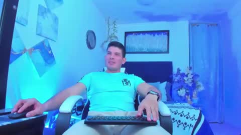 andrewstelee online show from February 26, 2:59 am