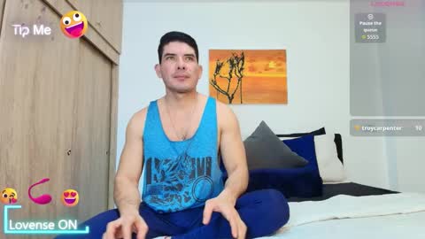 andrewstelee online show from October 23, 7:45 pm